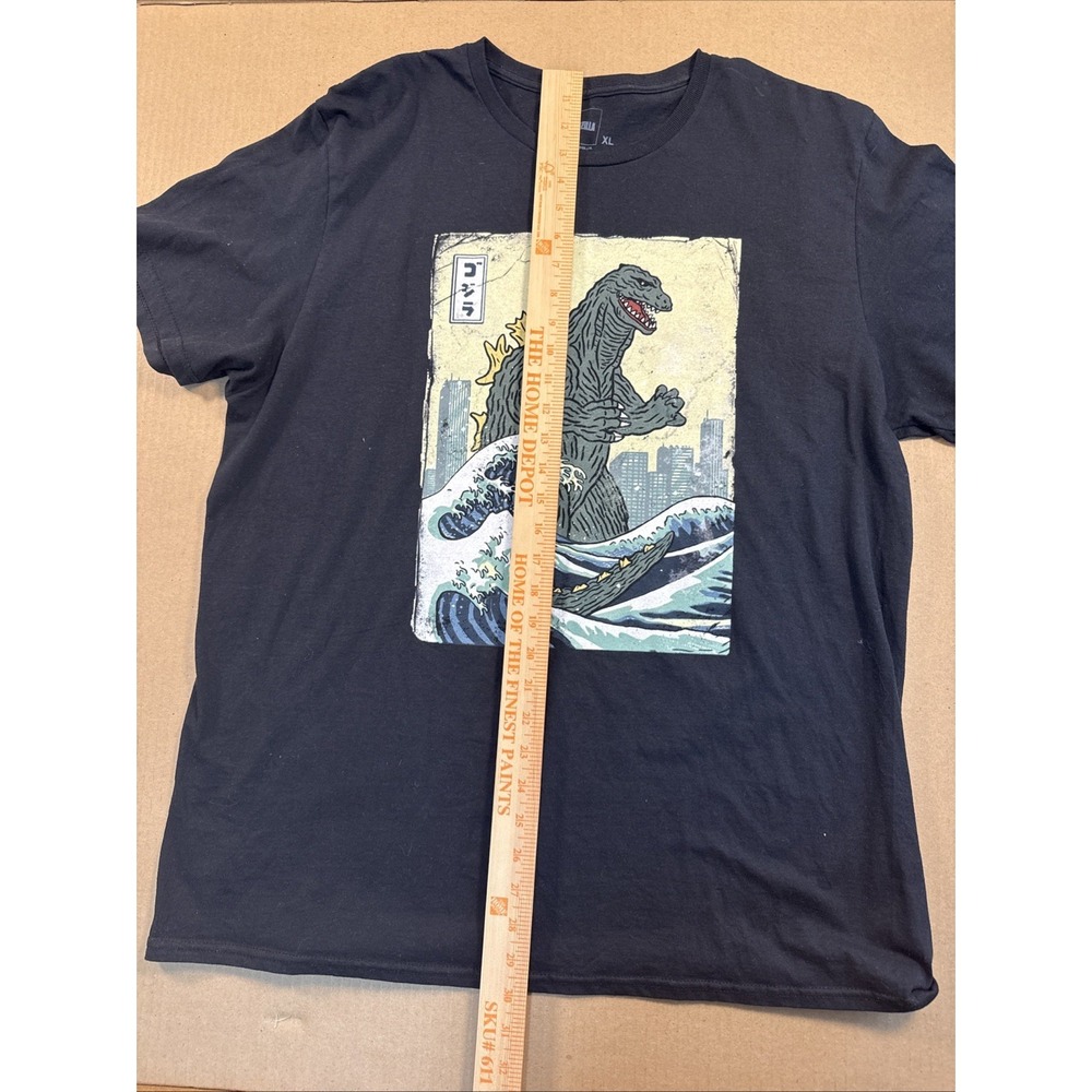 Godzilla Graphic Tee Black Japanese Wave Print T-Shirt Size XL - Picture 4 of 5